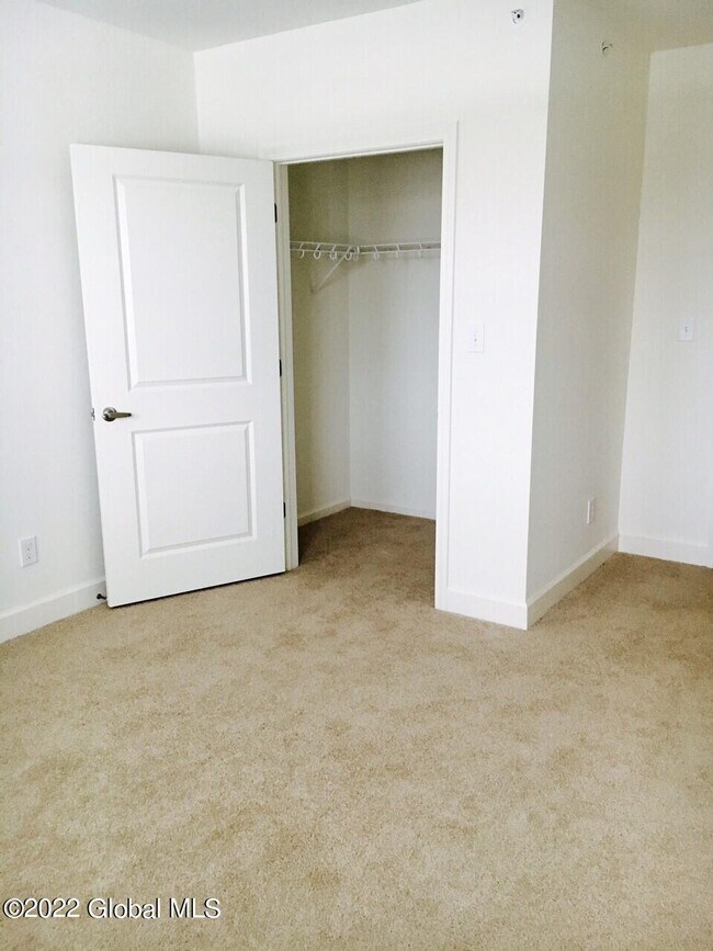 Foto del edificio - 6 Alice Wagner Wy