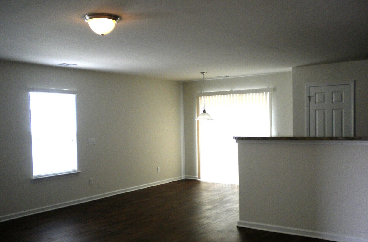 Building Photo - 78 Braxton Manor Dr