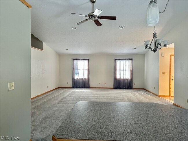 Foto del edificio - 1651 Discovery Rd