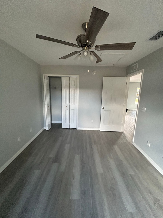 Building Photo - Bartow Duplex for Rent!
