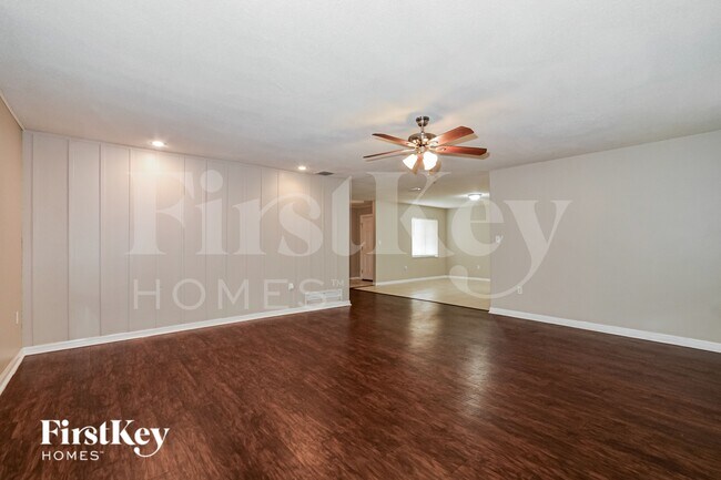 Building Photo - 6314 Gamble Dr