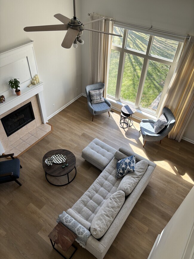 Foto del edificio - 603 E Castlebury Cir