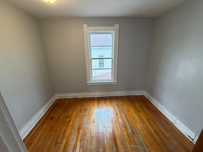 Foto del edificio - 1204 N State St