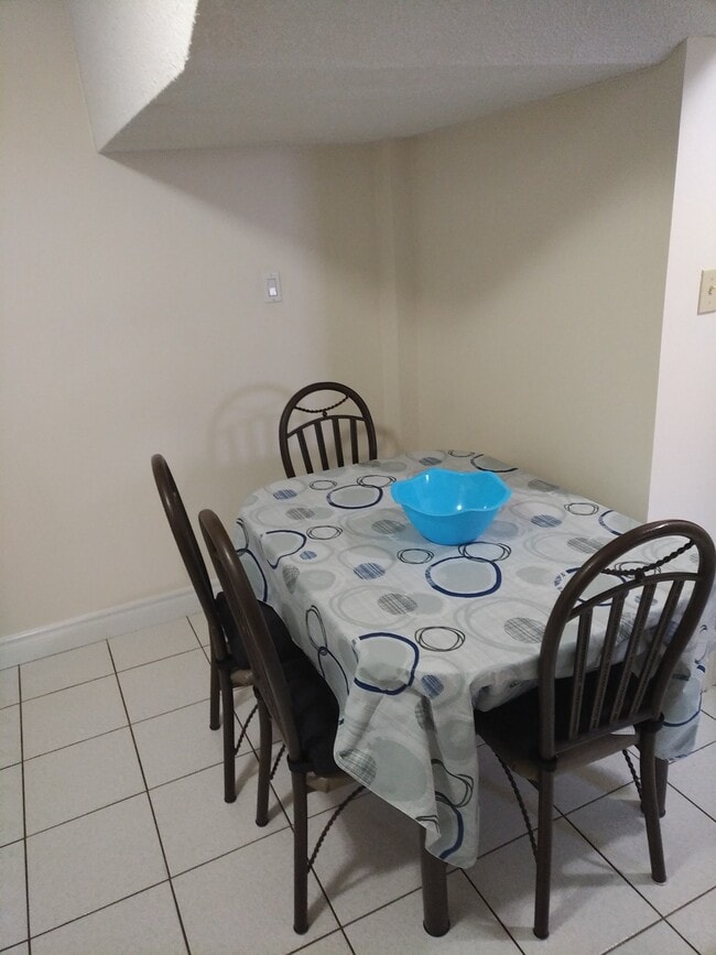 Building Photo - 58 Morningview Trl