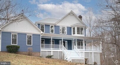Building Photo - 8261 Tinsley Pl
