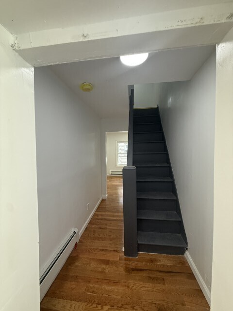 Foto del edificio - 82 McAdoo Ave