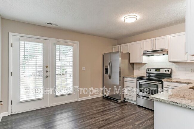 Foto del edificio - 5637 Fieldcross Ct