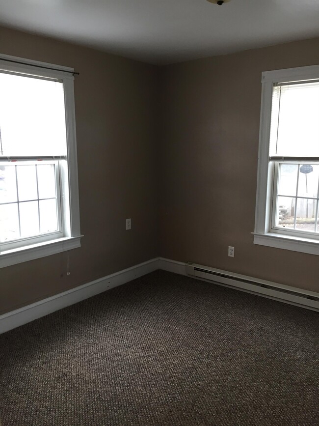 Building Photo - 203 Chemung St