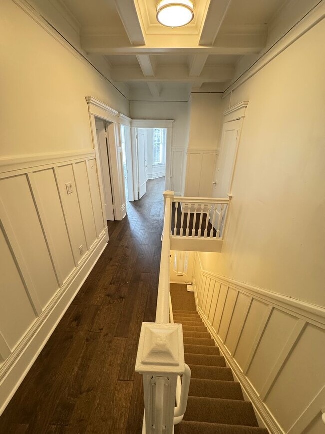 Building Photo - 1020-1024 Leavenworth Street