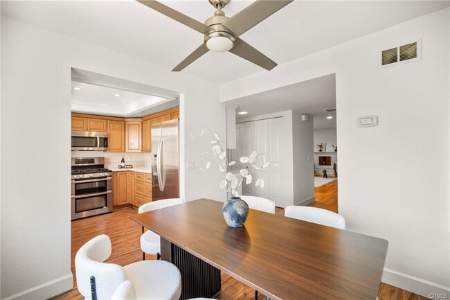 Foto del edificio - 1412 Buena Vista