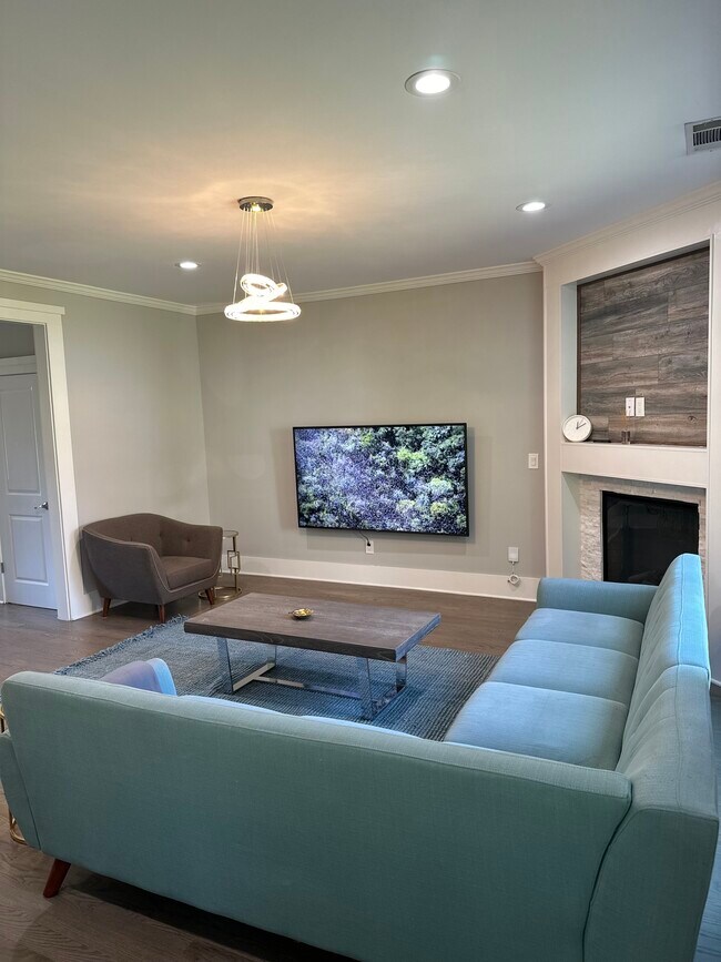 Foto del edificio - 3260 Ivy Lake Dr