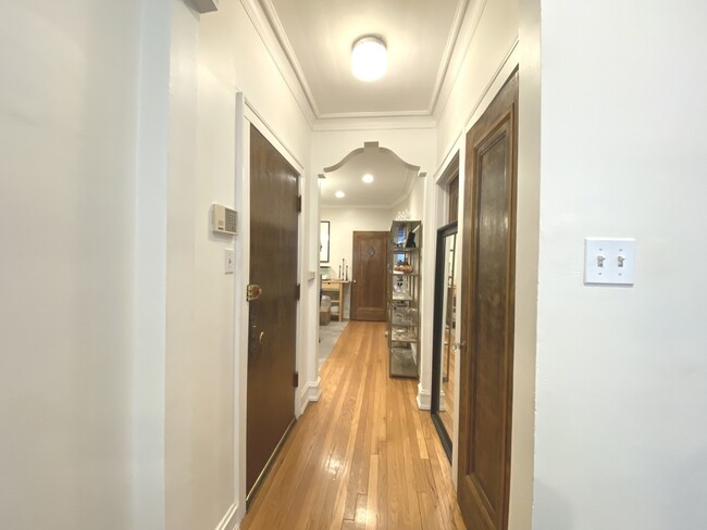 Foto del edificio - 5434 N Spaulding Ave