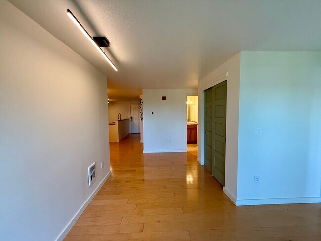 Building Photo - Belmont Lofts - Capitol Hill