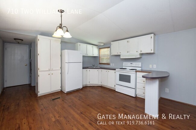 Building Photo - 710 Two Williams Ln