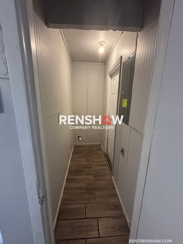 Building Photo - 3718 Canary Cove W