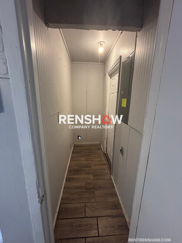 Foto del edificio - 3718 Canary Cove W