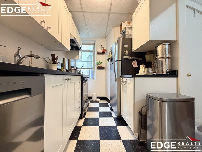 Photo - 130 Brainerd Rd Apartment