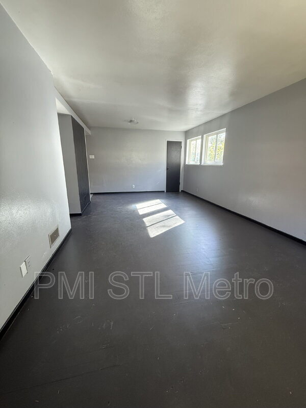 Foto del edificio - 10736 Spring Garden Dr