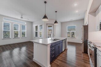 Interior Photo - Casagave At Larkspur