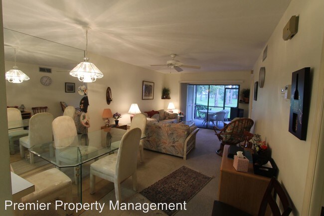 Foto del edificio - 5809 Rattlesnake Hammock Rd