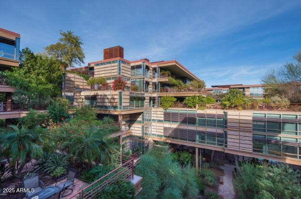 Foto principal - 7157 E Rancho Vista Dr