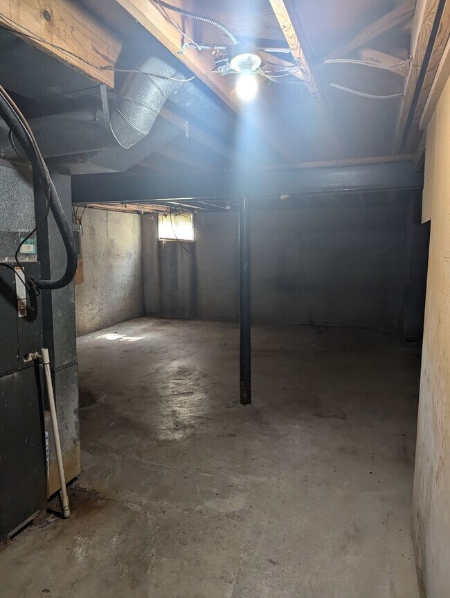 Foto del edificio - SECURITY DEPOSIT special