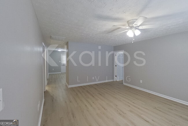 Building Photo - 341 Canada Ct