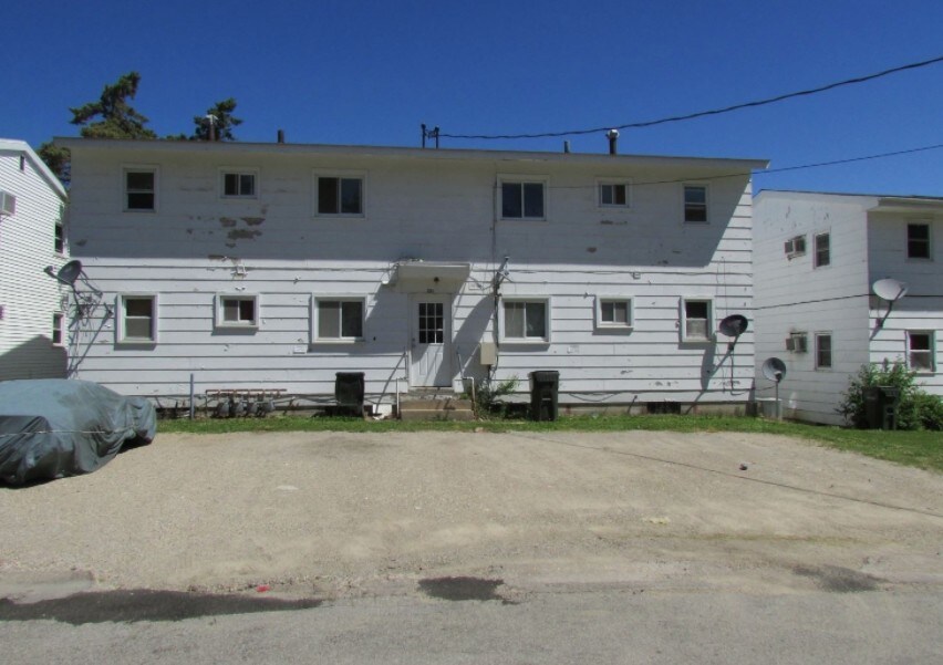 Building Photo - 231 Miriam Dr