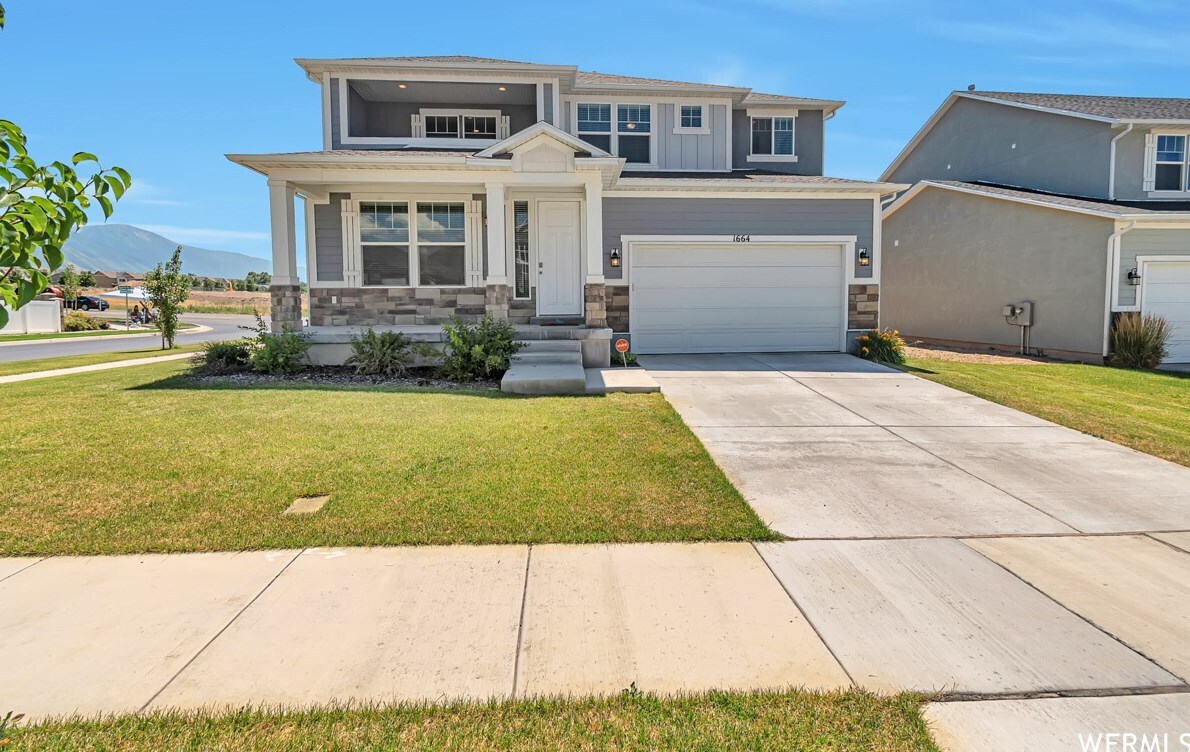 Primary Photo - 1665 Aspen Grove Dr
