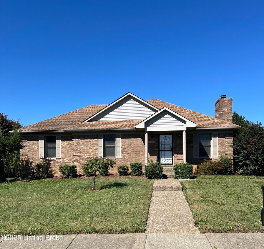 Primary Photo - 4901 Hunters Point Cir