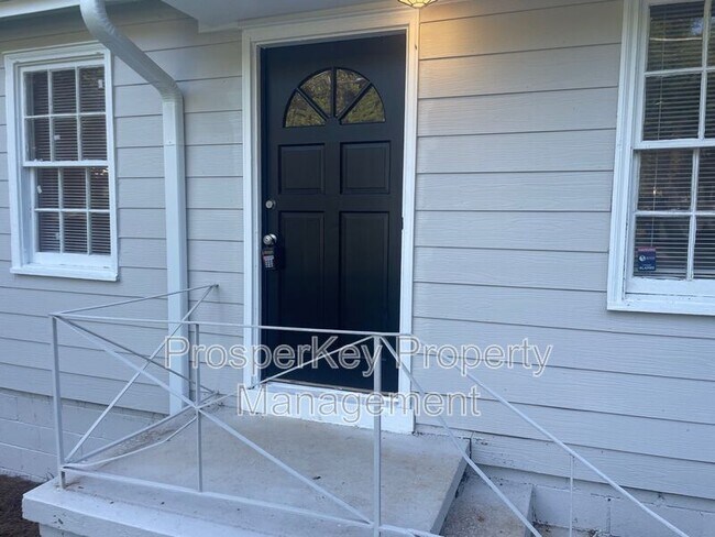 Foto del edificio - 4632 Burks Rd