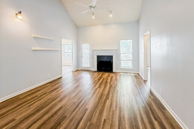 Foto del edificio - 608 Winthrop Ave