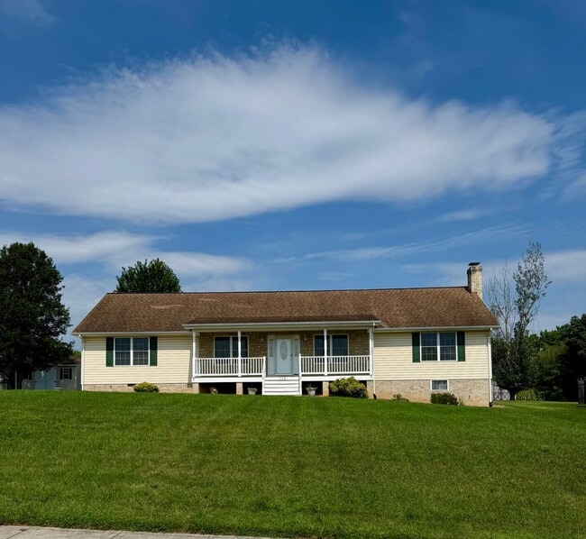 House for Rent in Broadway - House for Rent in Broadway