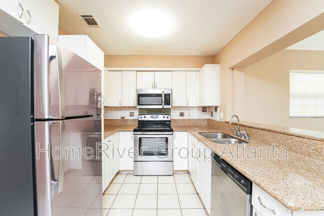 Foto del edificio - 3355 Valley Bend Rd