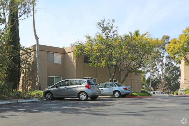 Building Photo - Rimrock Apartments