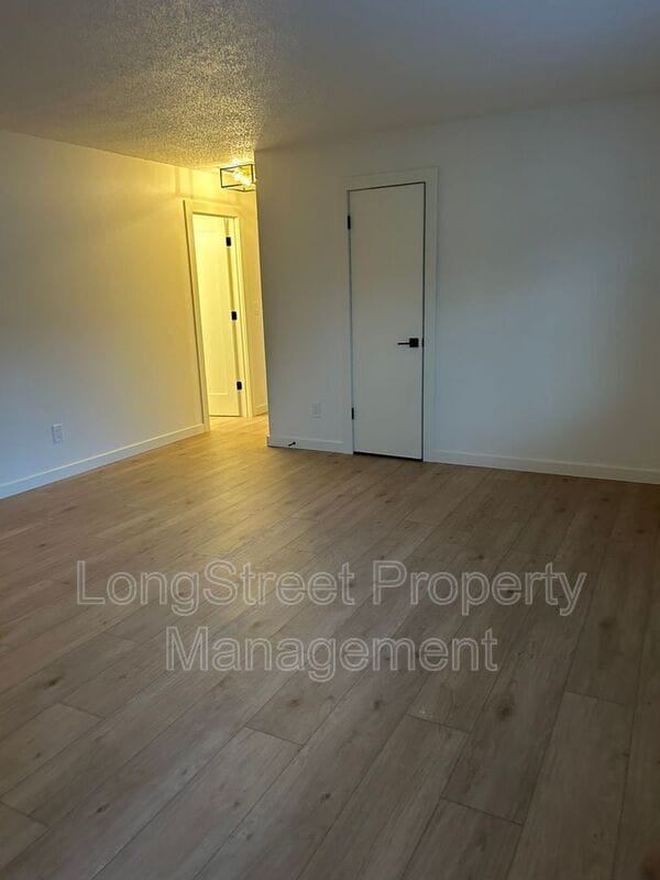 Foto del edificio - 11380 SW Greenburg Rd