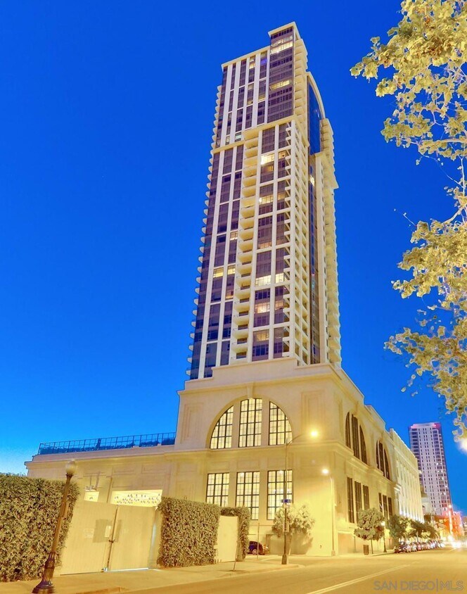 700 W E St Unit 109, San Diego, CA 92101 Condo for Rent in San Diego