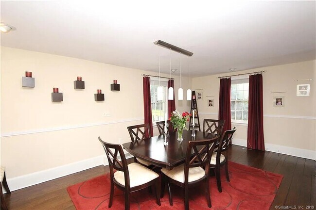 Foto del edificio - 1286 Long Ridge Rd