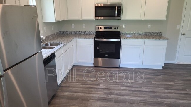 Foto del edificio - 1735 Hannah Ct