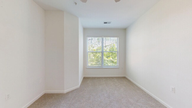 Interior Photo - Sullivan Place