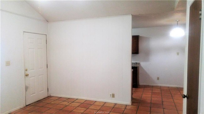 Foto del edificio - 3203 Heatherwood Dr