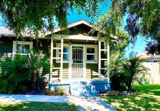 Building Photo - 3637 36th St