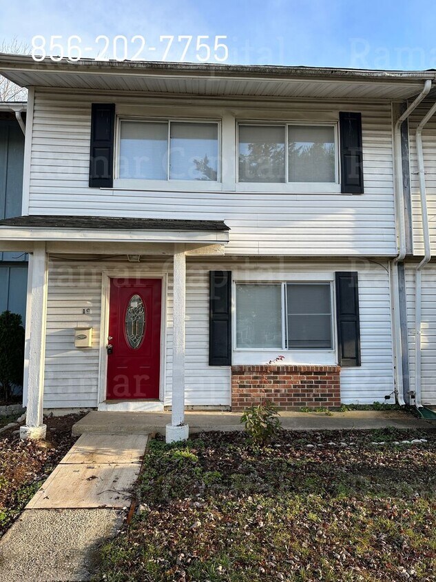 Foto principal - Manor Hall - 3 Bedroom 1.5 bath available ...