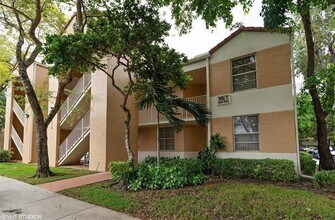 Building Photo - 8242 NW 24th St