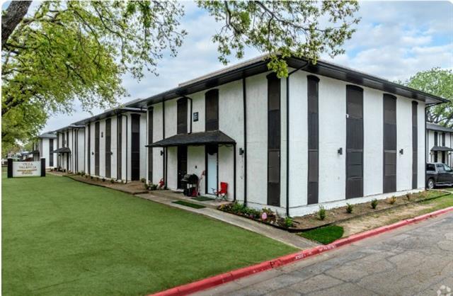 Foto del edificio - 313 Rolston Rd