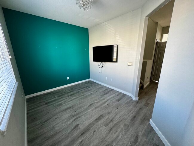 Foto del edificio - 1160 S Fultondale Ct