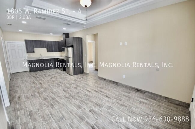 Building Photo - 1805 Ramirez St