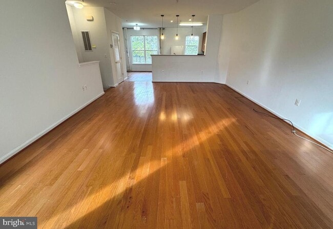Building Photo - 108 Moore Dr