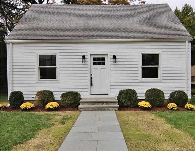 Building Photo - 16 Homestead Ln