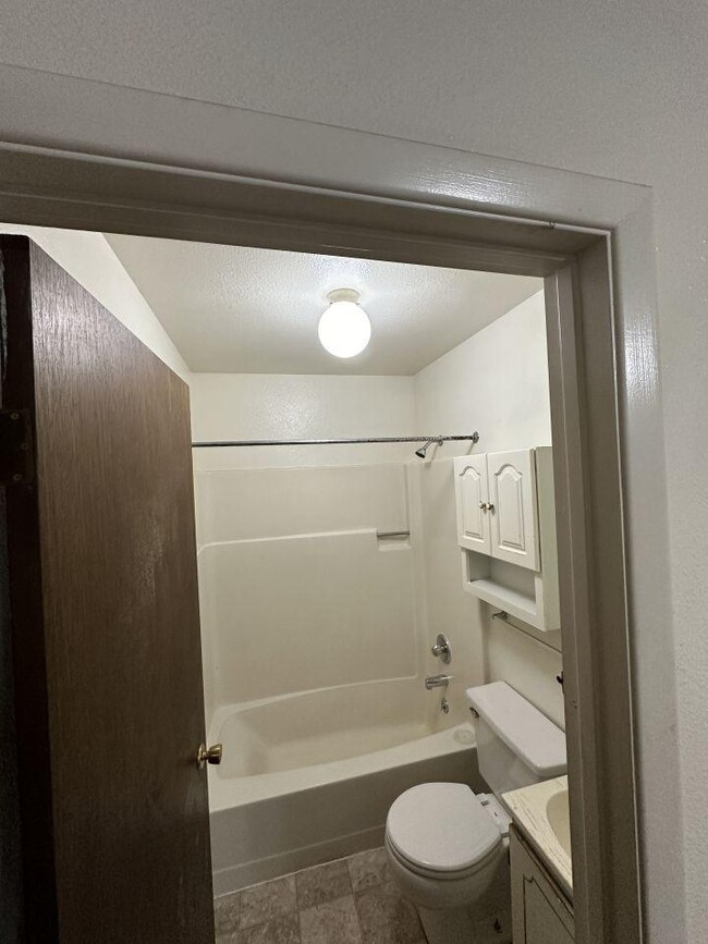 Foto del edificio - 1 bedroom in Billings MT 59101